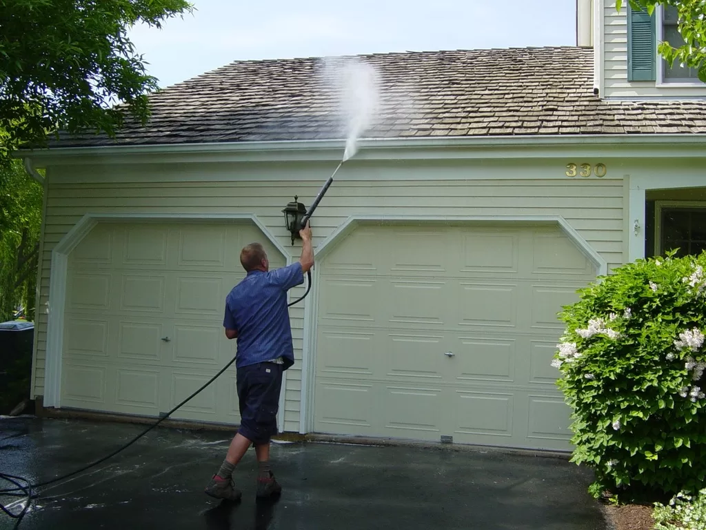 Exterior House Cleaning Chicago